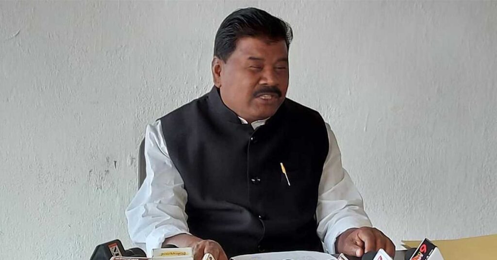 Ranchi news: नगड़ी में रिम्स-दो का विरोध, बंधु तिर्की बोले- खेती की जमीन नहीं देंगे