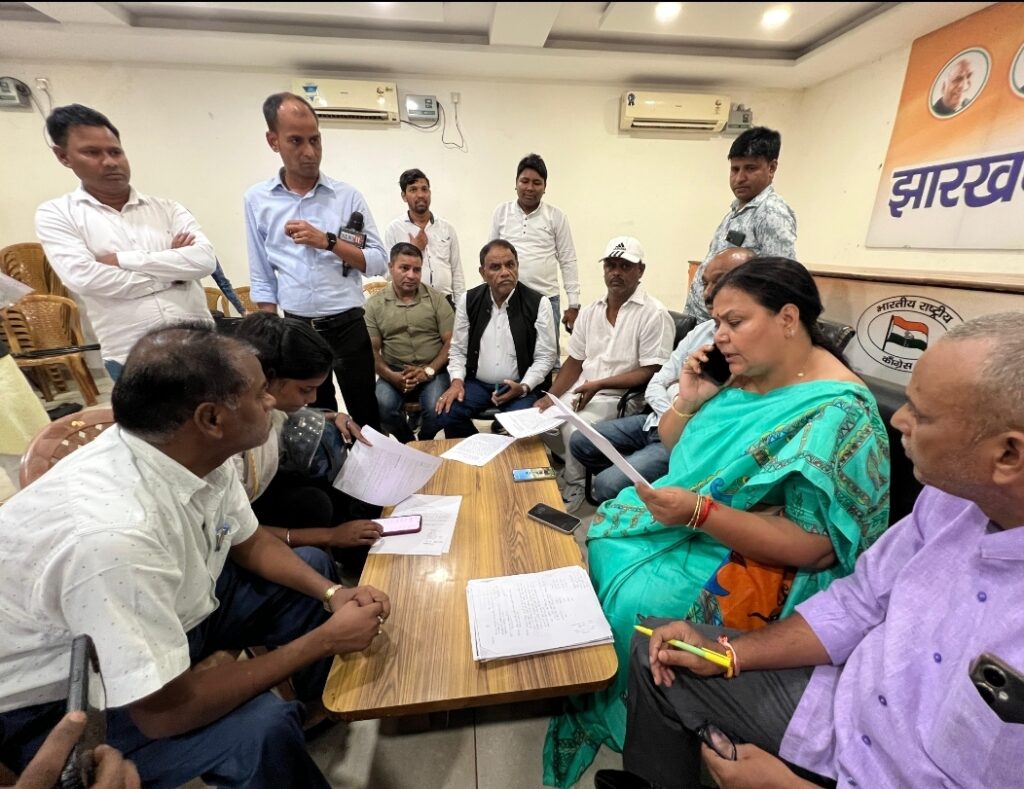 Ranchi News:दीपिका पांडे सिंह ने जनता दरबार में 63 लोगों की समस्याएं सुनीं, सड़क और जमीन विवाद रहे प्रमुख मुद्दे